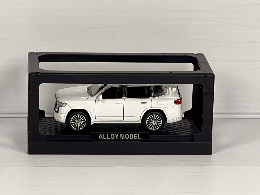 Toyota Land Cruiser LC300 Alloy Diecast Model Car