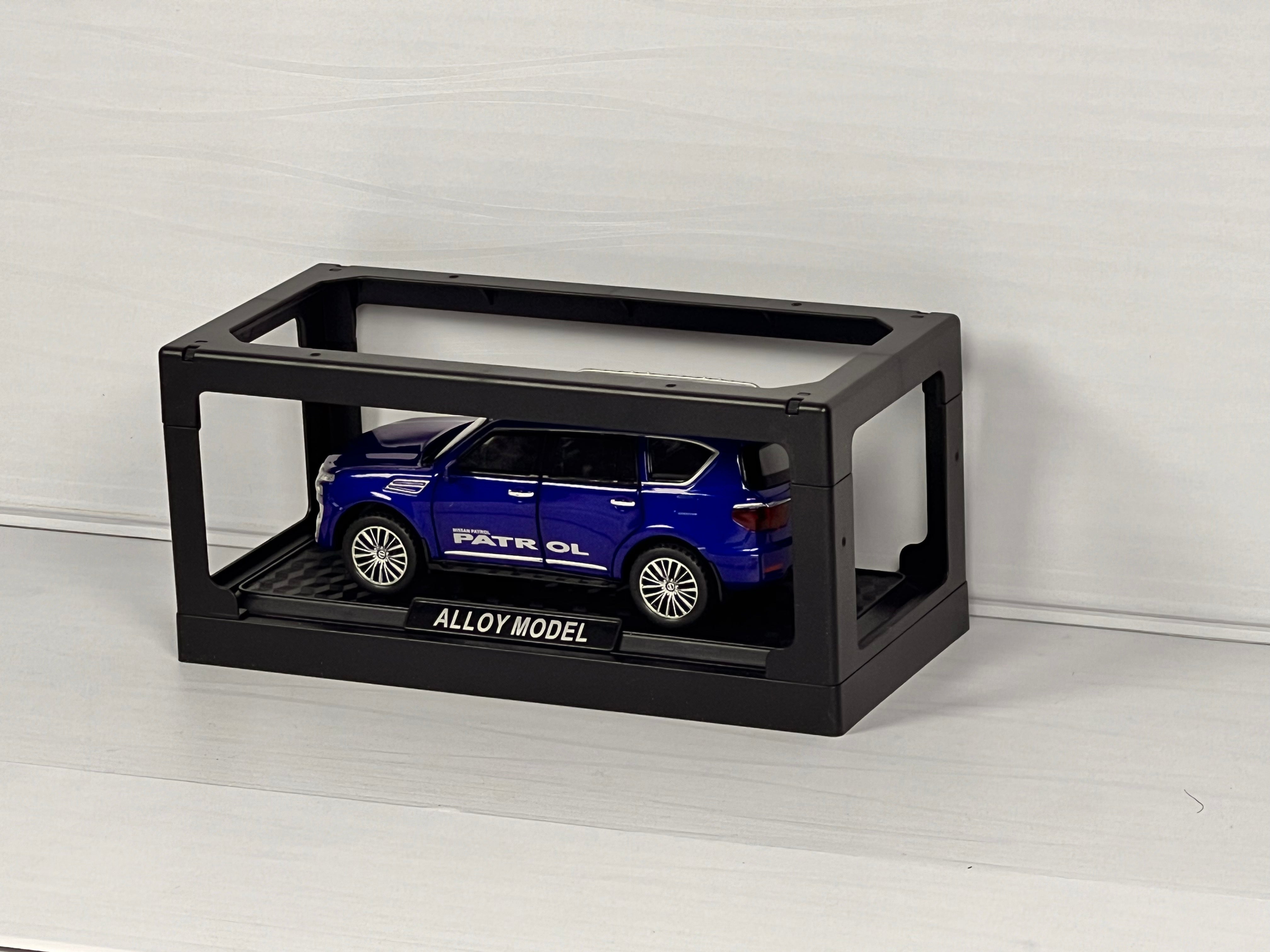 Toyota Land Cruiser LC300 Alloy Diecast Model (1:32 Scale)