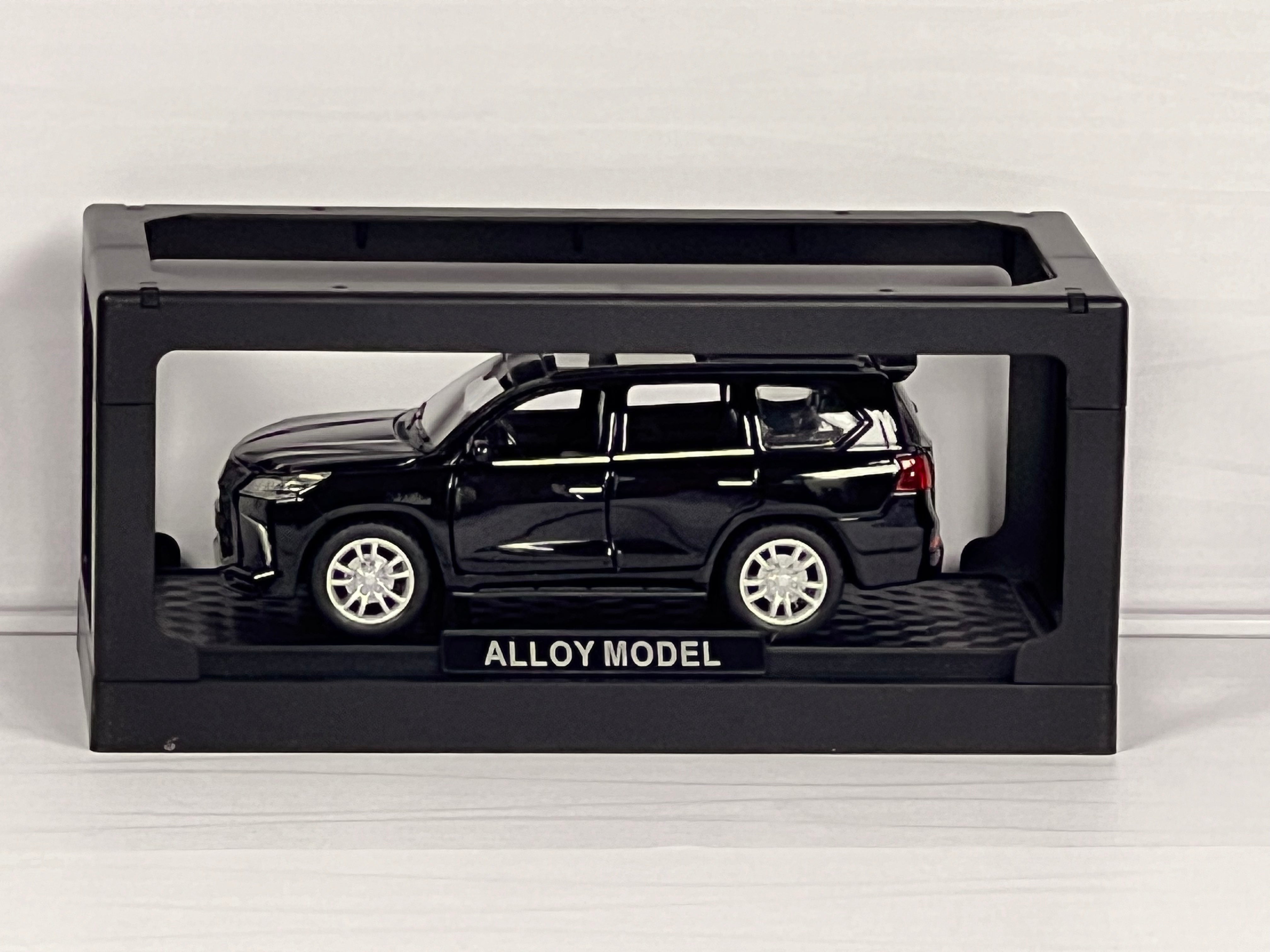Lexus LX570 Alloy Diecast Model Car (Black Edition)