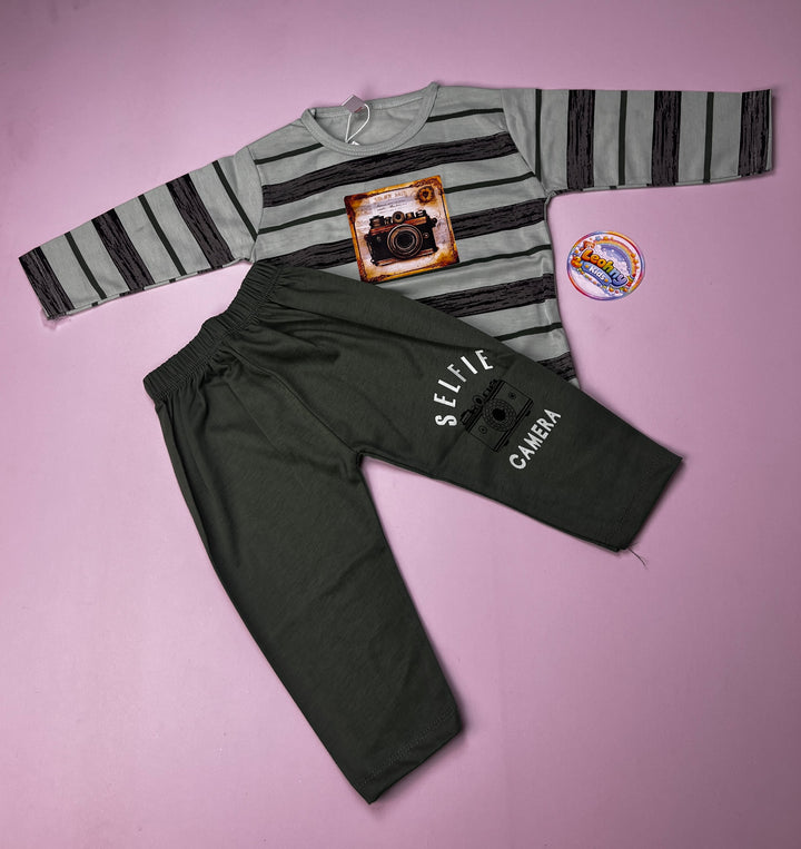 Boys 2 Pcs "Selfie Camera" Striped Suit (Full Sleeves)