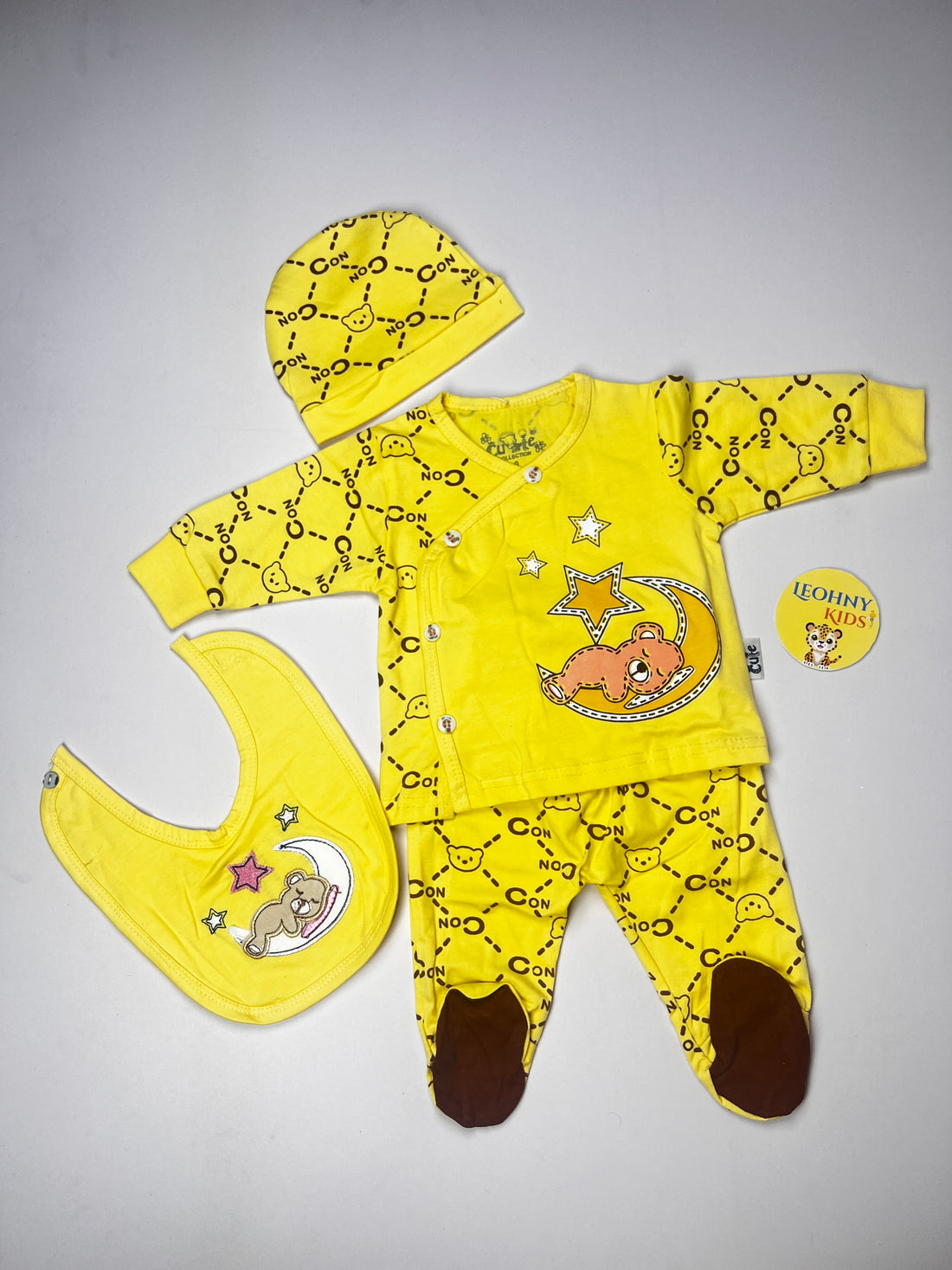 Baby 3-Piece "Sleepy Bear" Newborn Set with Bib & Cap (Full Sleeves)