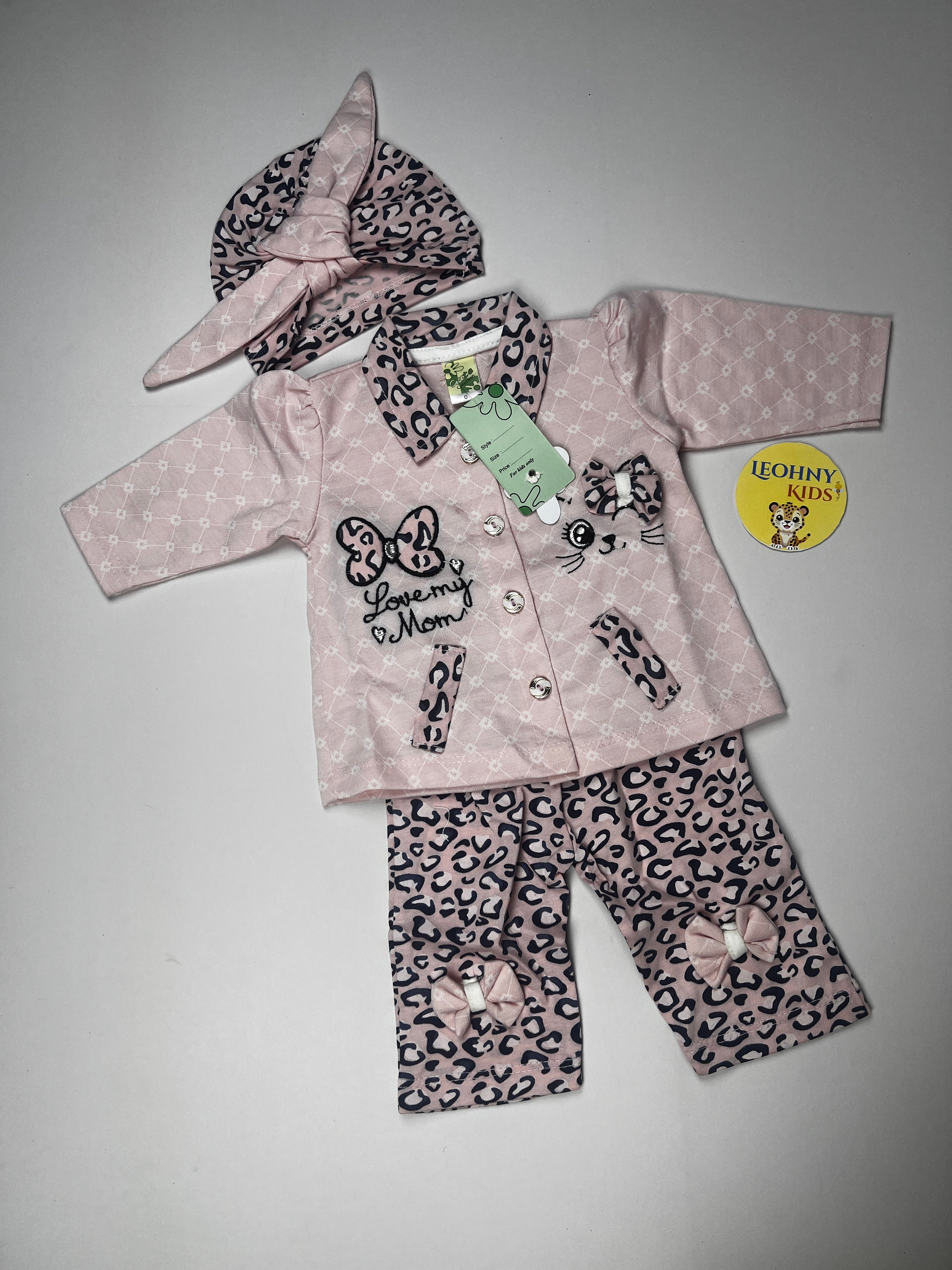 Baby Girls 3-Piece "Love My Mom" Leopard Suit with Headband (Full Sleeves)