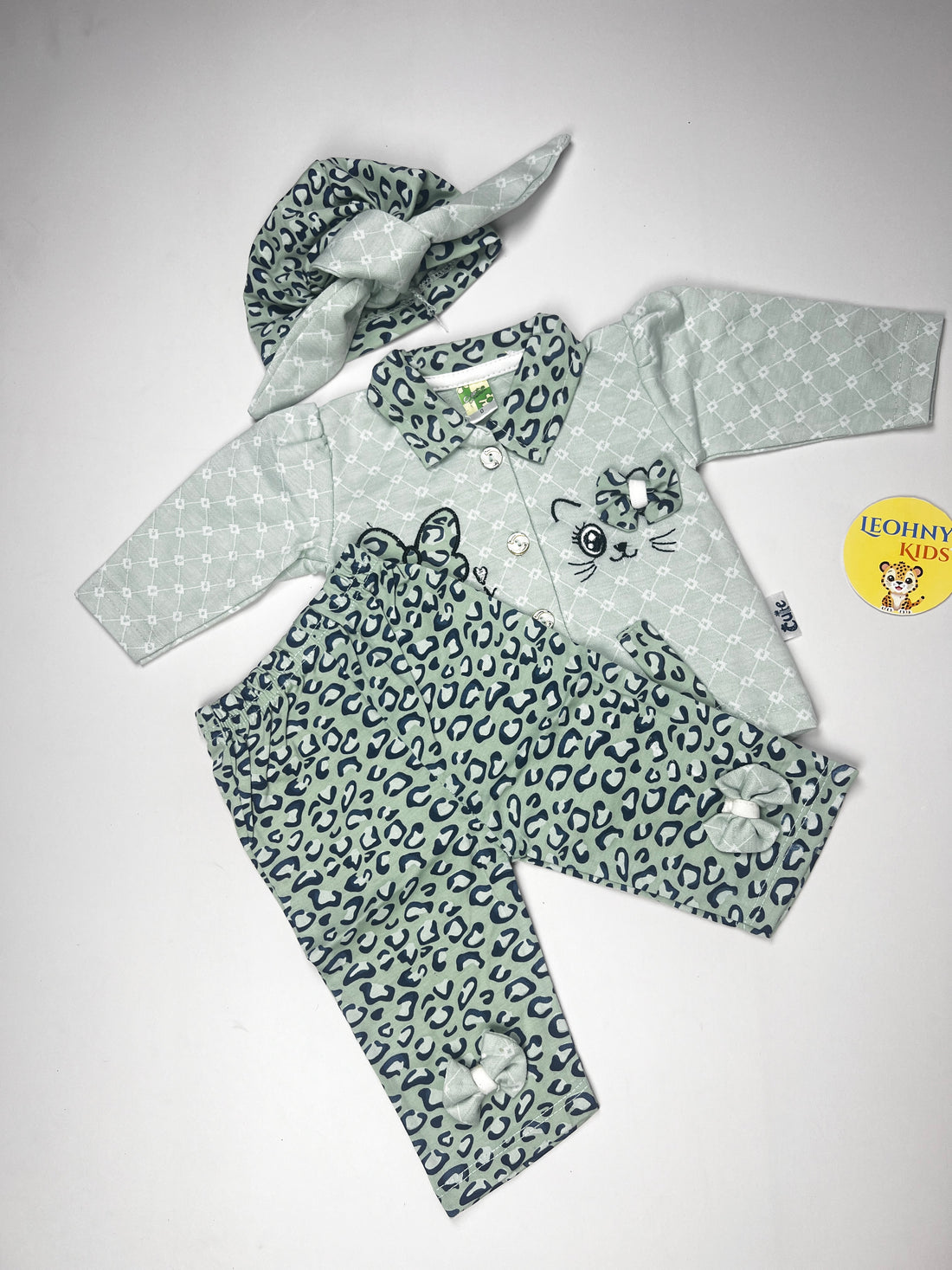 Baby Girls 3-Piece "Love My Mom" Leopard Suit with Headband (Full Sleeves)