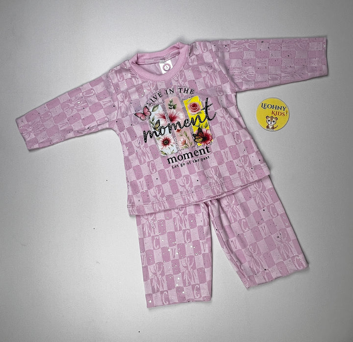 Girls 2 Pcs "Live in the Moment" Checkered Suit (Full Sleeves)
