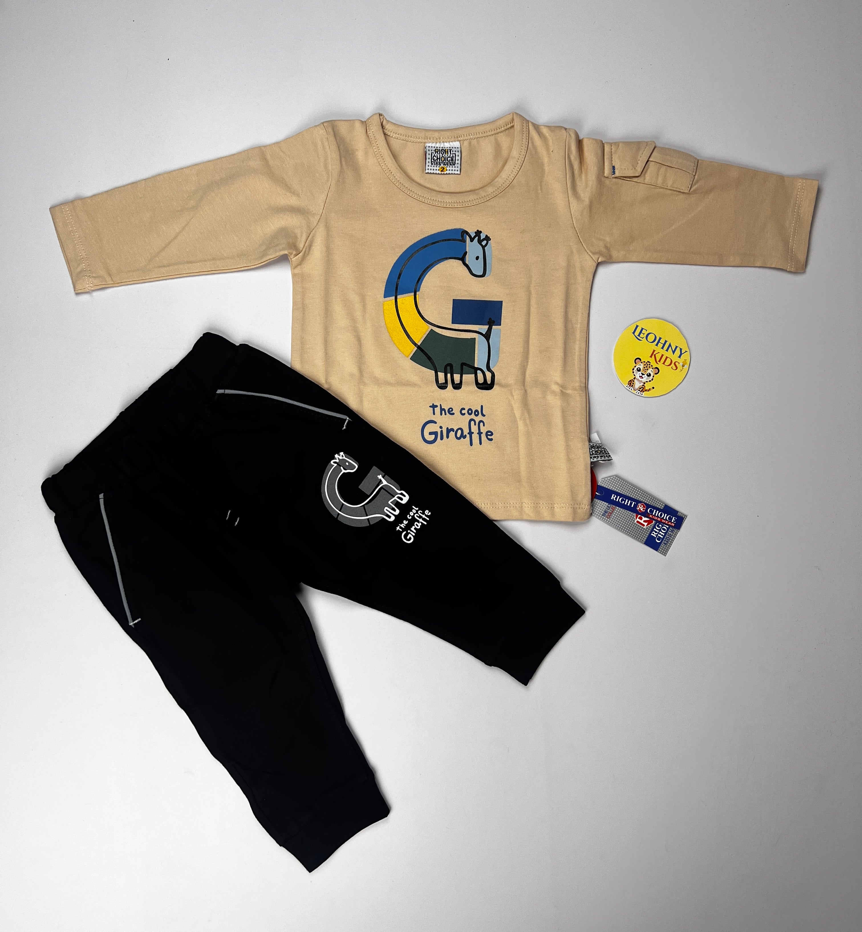 Boys 2 Pcs "The Cool Giraffe" Suit with Utility Sleeve Pocket (Full Sleeves)