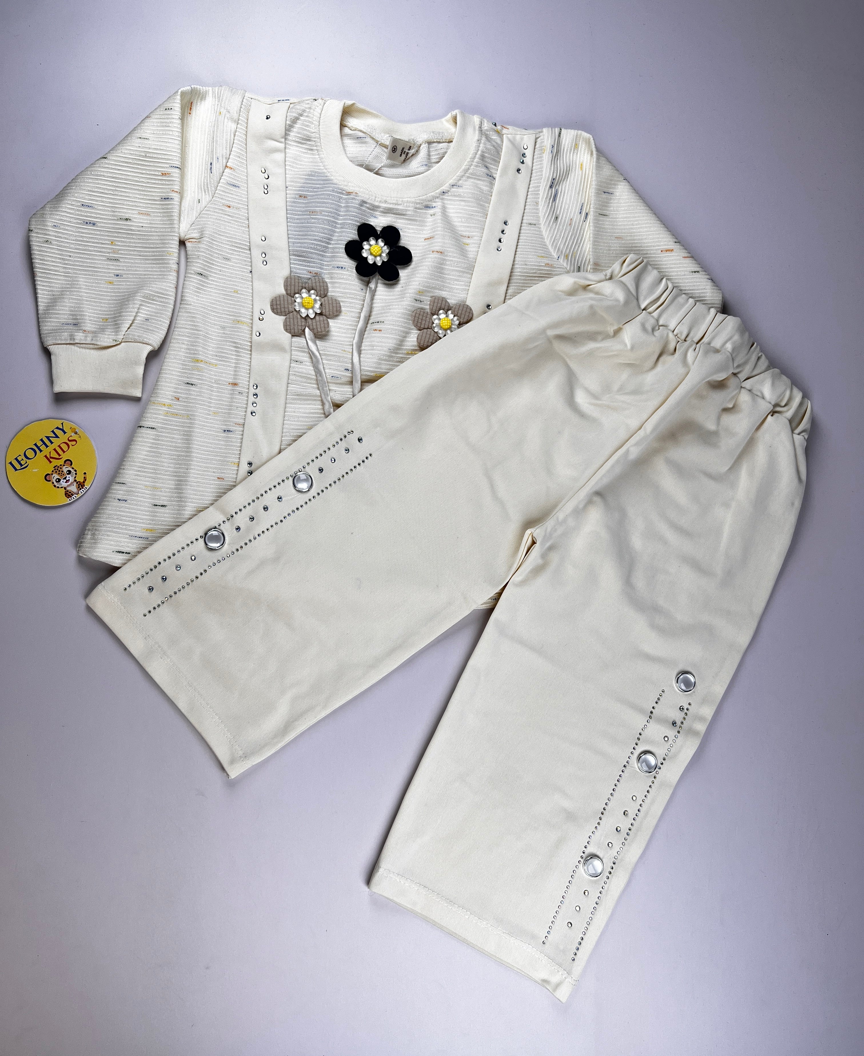 "Happy Floral" 2-Piece Embellished Ribbed Lounge Set