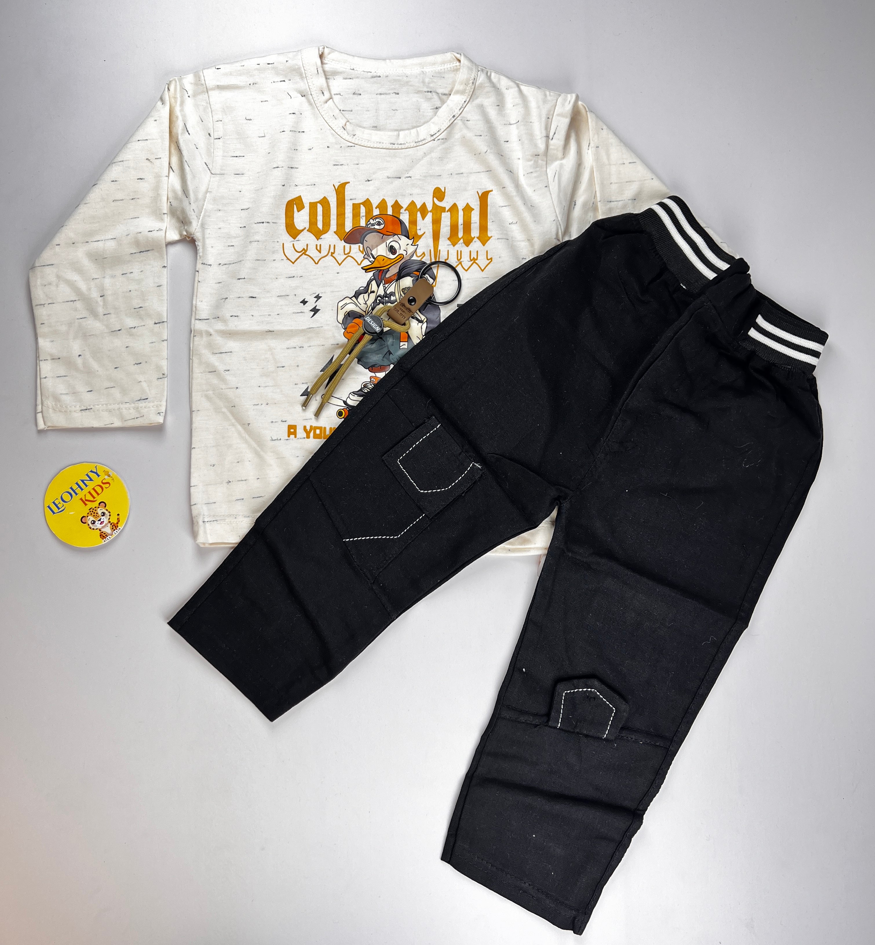 "Skater Duck" 2-Piece Cargo Set – Sandstone Beige & Onyx Black