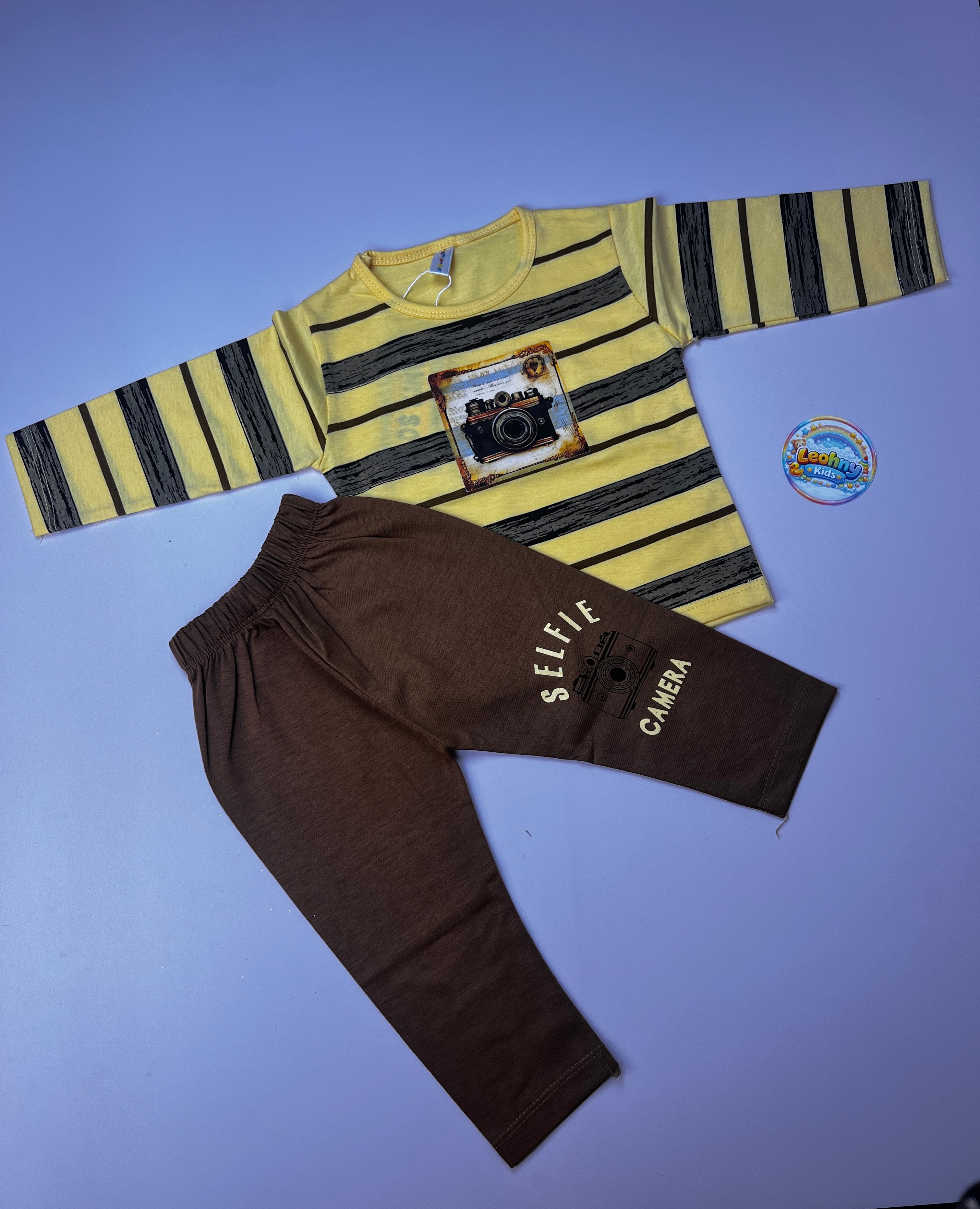 Selfie Camera Graphic Boys' 2-Piece Set – Long-Sleeve Striped Top & Joggers
